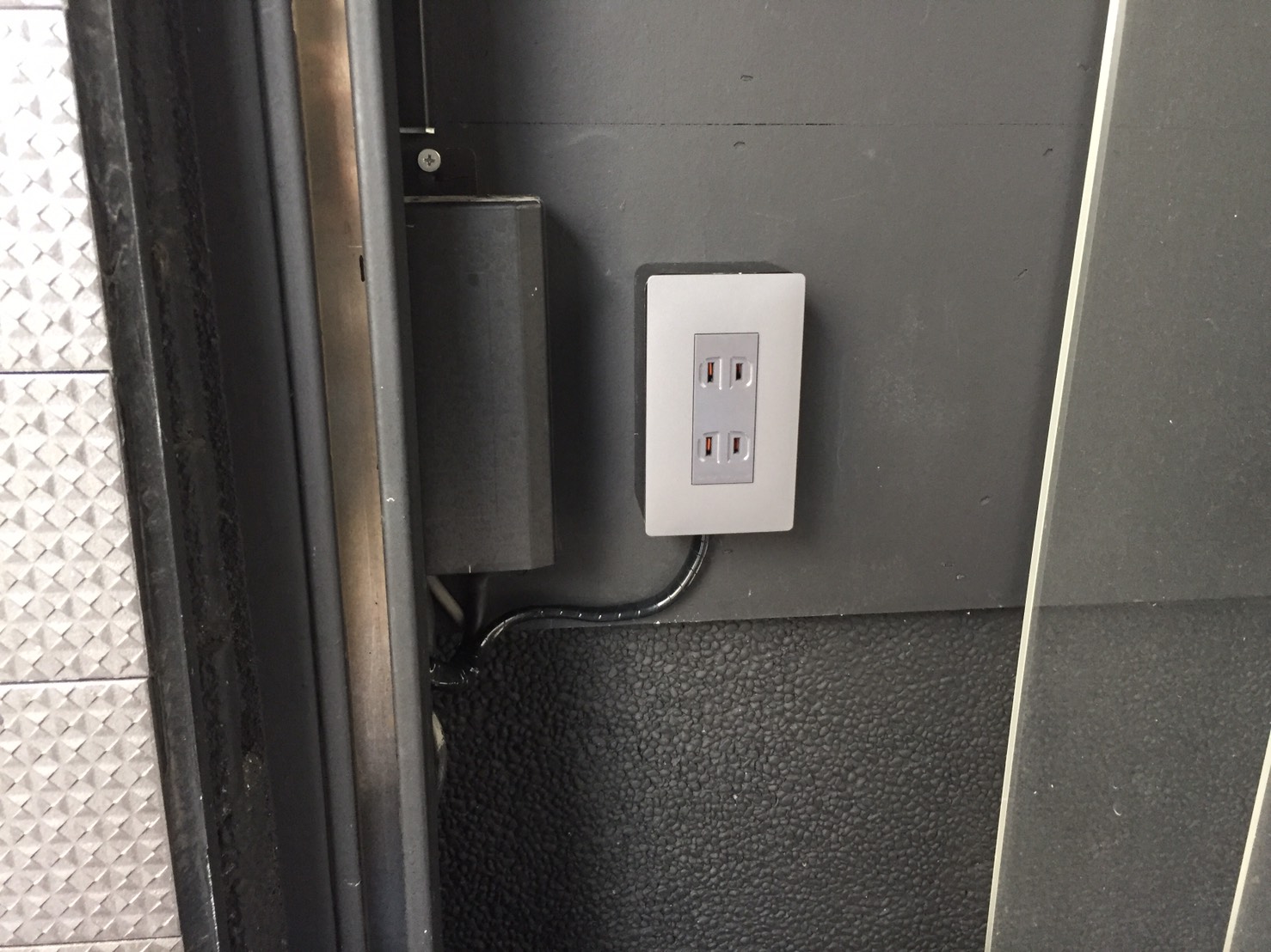 コンセント増設工事-名古屋電気工事